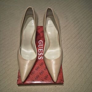 GUESS Carrie Nude Pointed Heels Sz. 8.5